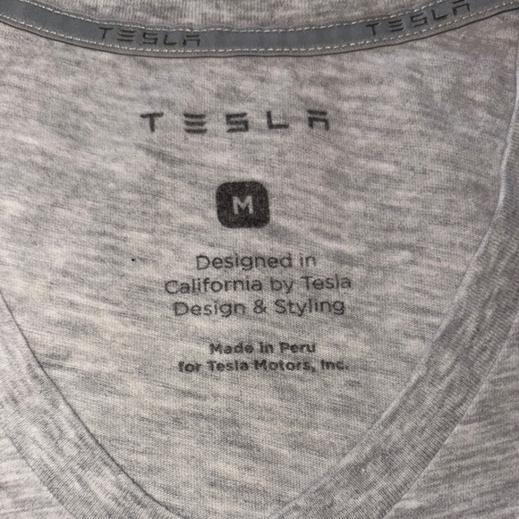 Gently Loved Tesla Heather Gray V-Neck Tee - Picture 3 of 8